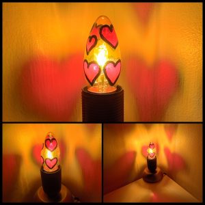 Pathos – Heart Glow Stained Glass Candle Light Bulb